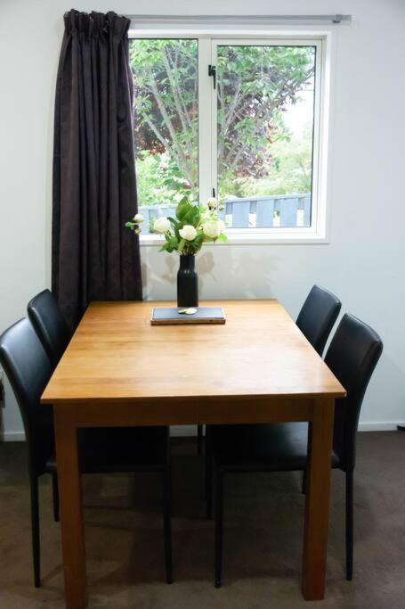 Central Cozy House - 10 Min Walk To Town Queenstown Extérieur photo